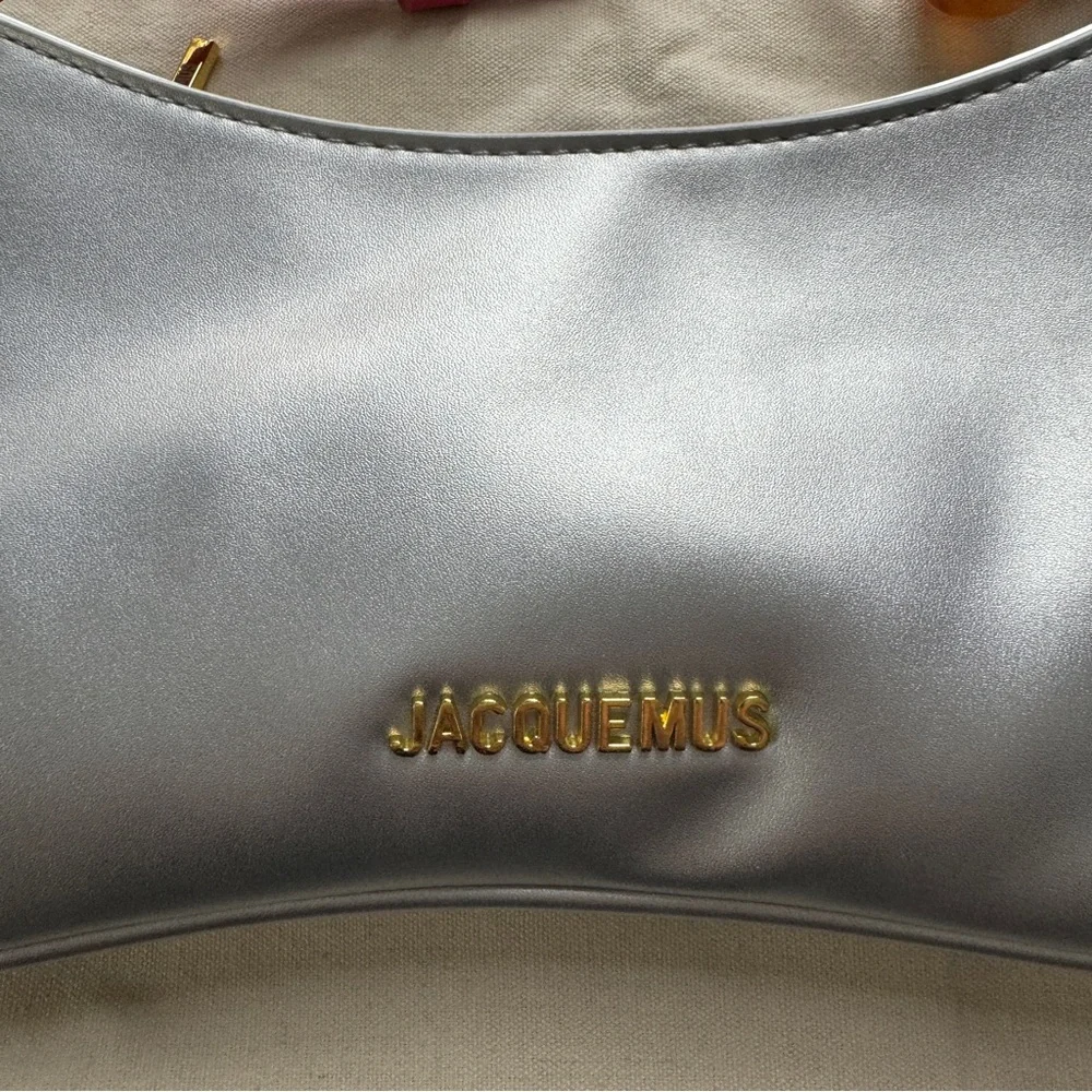 Jacquemus Le Bisou Perle Leather Silver Shoulder Bags - Picture 3 of 8